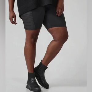 Athleta Moto Shorts, Size 2X Black
